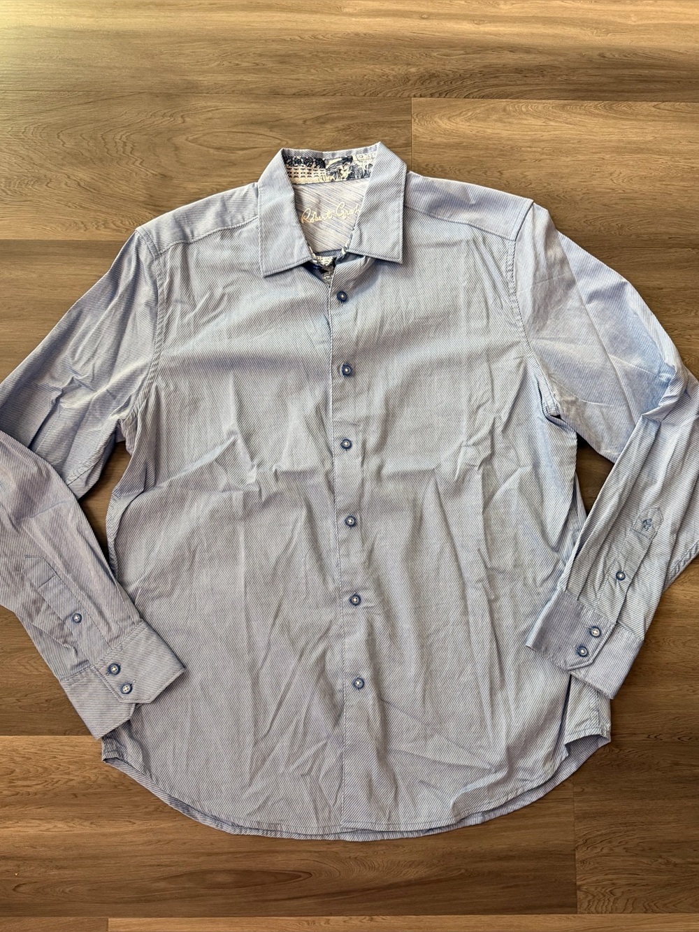 Robert Graham Light Blue Button Up Shirt Size Large
